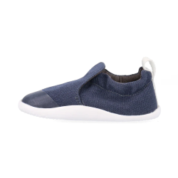 Scarpe da Internio Bobux I-Walk – Perfette per l’asilo e la scuola materna. La suola leggera e flessibile.