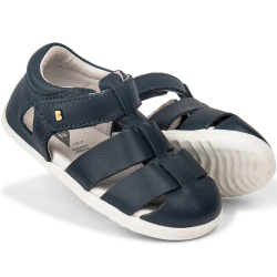 Scopri i sandali Bobux I-Walk per bambini. Realizzati in pelle premium, flessibili e con suola ergonomica ideale per primi passi